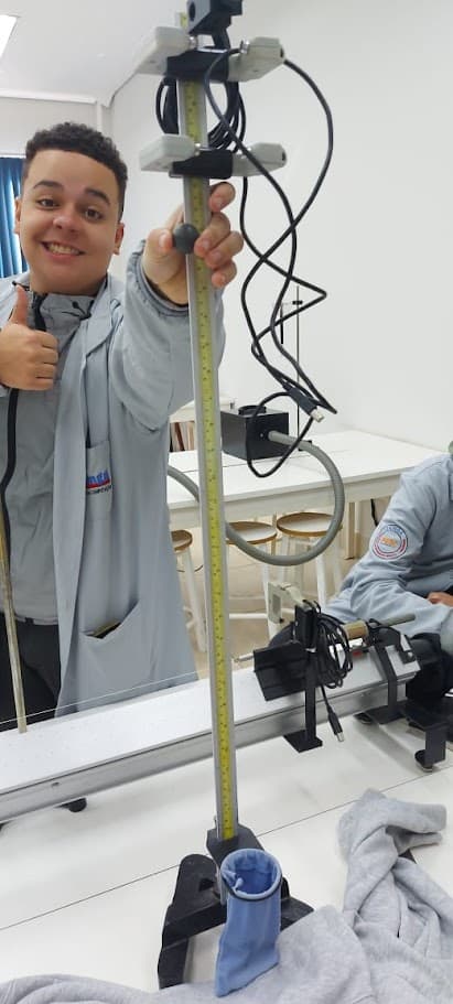 Registro em laboratório durante início da graduação