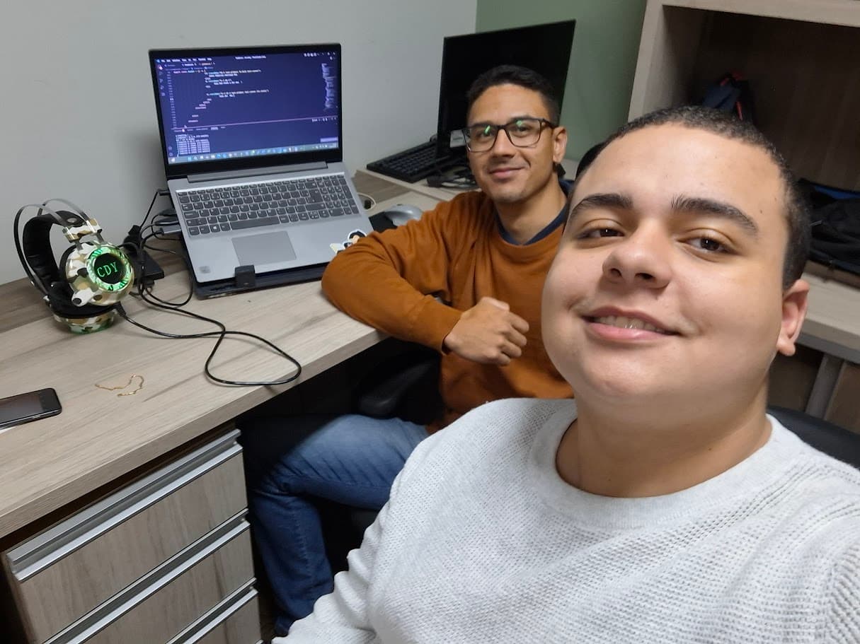 Ambiente de trabalho em empresa incubada pela MaringaTech